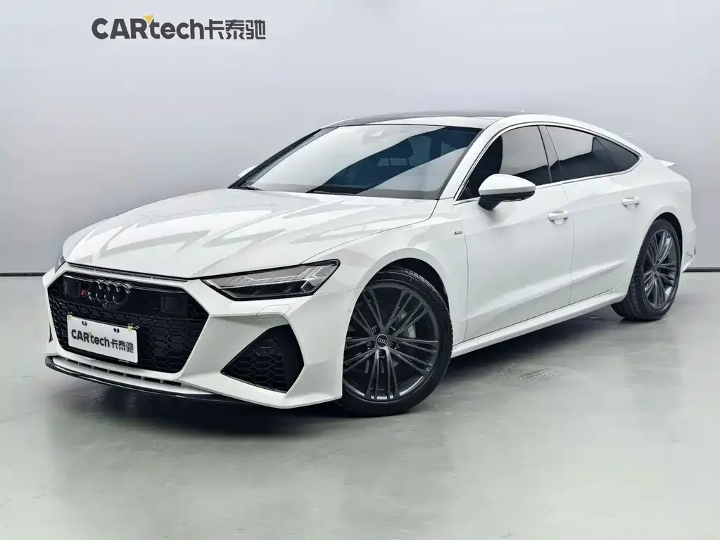 Audi A7 2023 из CN, фото 1