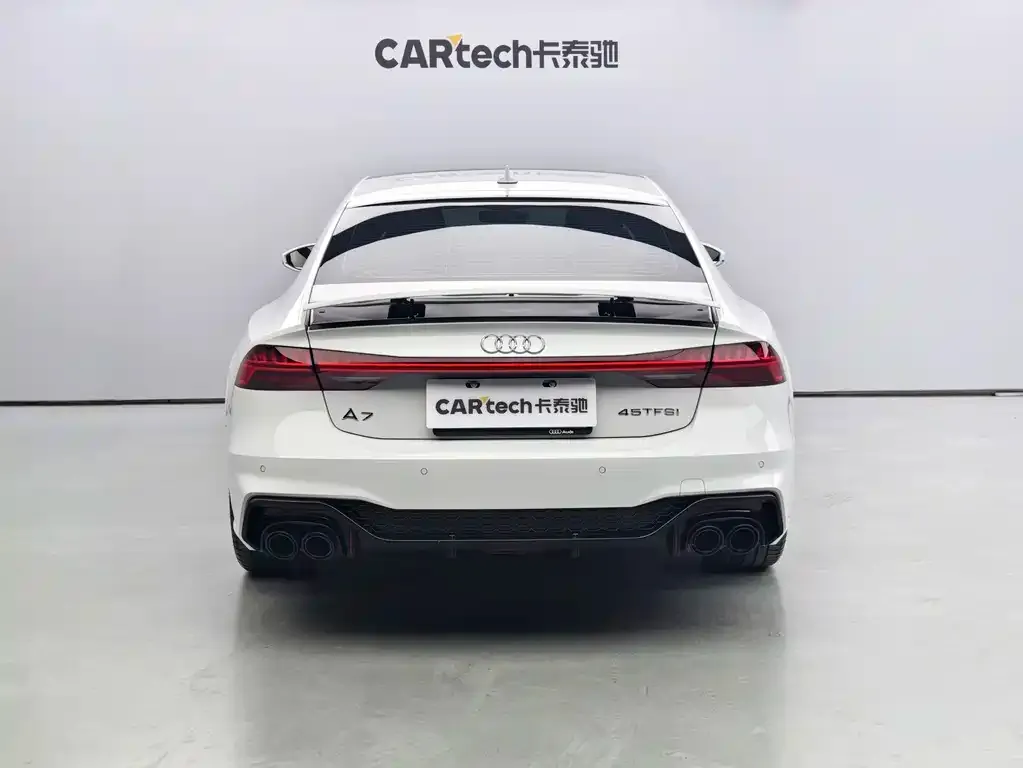 Audi A7 2023 из CN, фото 5