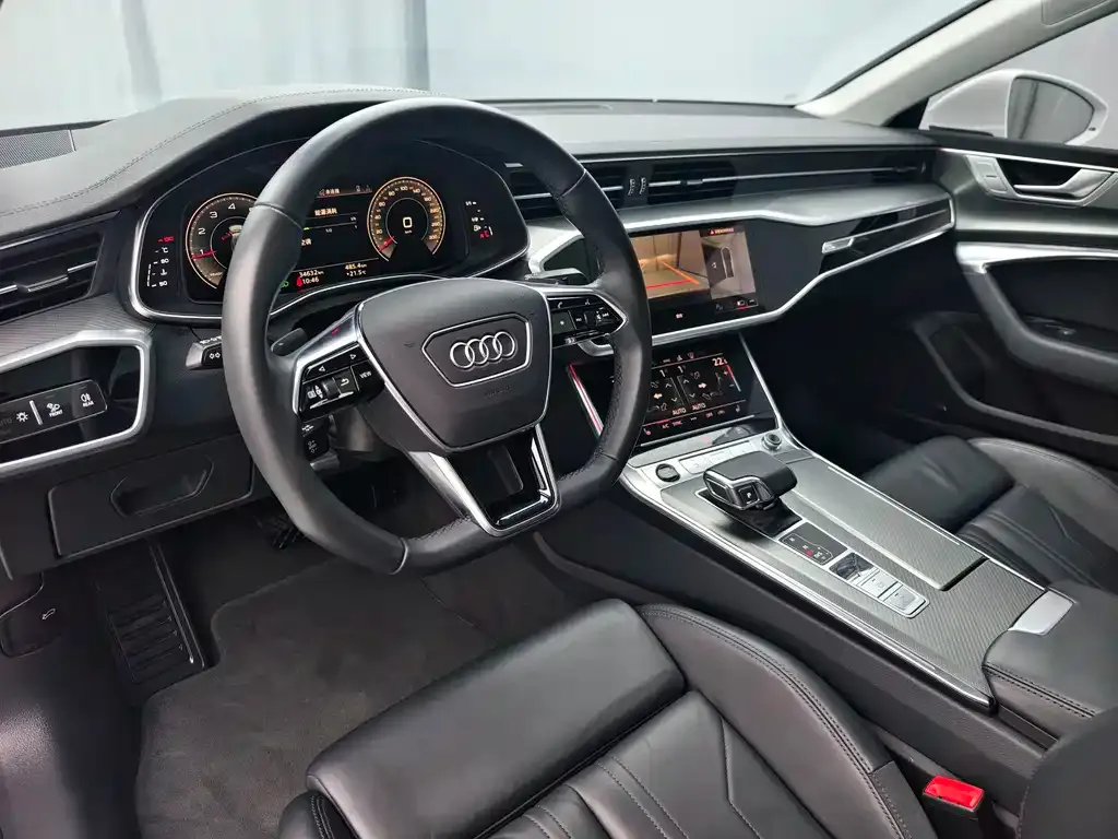 Audi A7 2023 из CN, фото 2