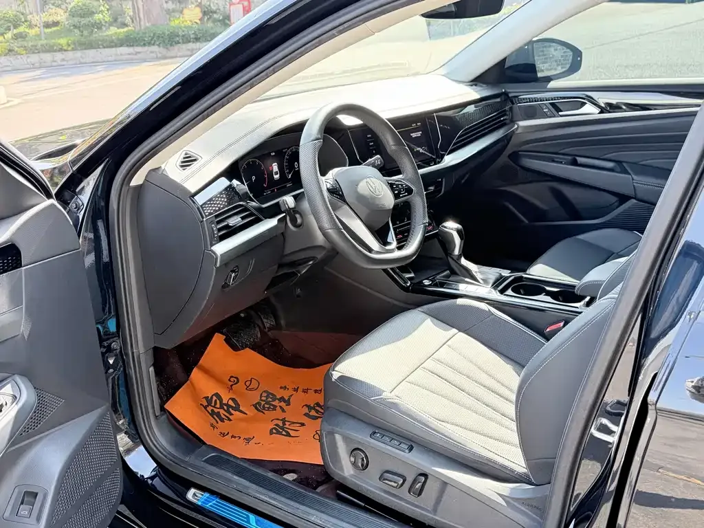 Volkswagen Passat — фото 7