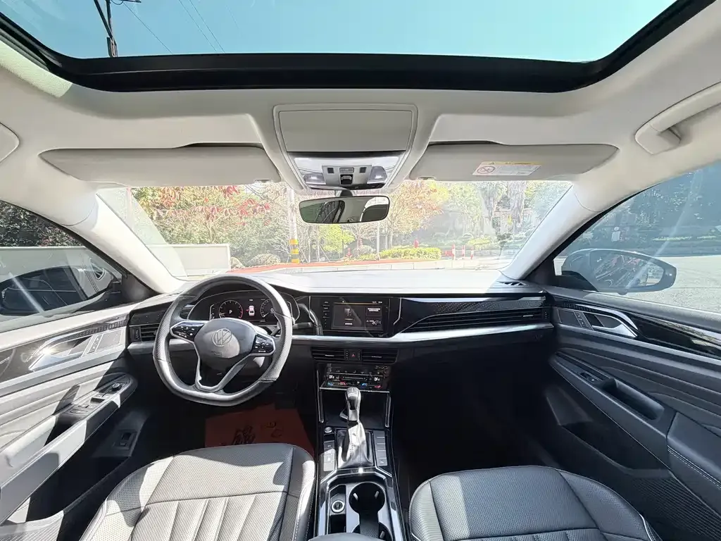 Volkswagen Passat — фото 5