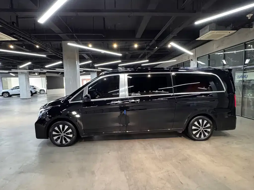 Mercedes-Benz Vito 2024 из CN, фото 4