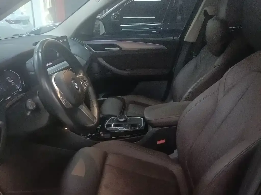 BMW iX3 2024 из CN, фото 10