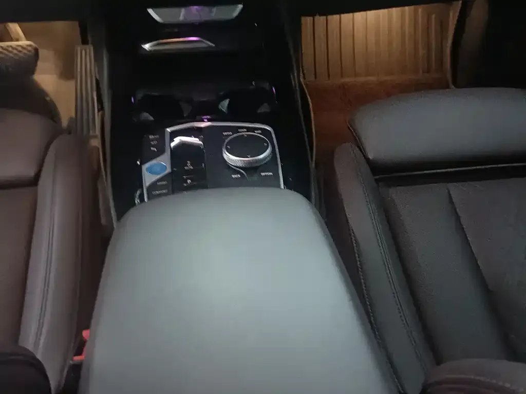 BMW iX3 2024 из CN, фото 3
