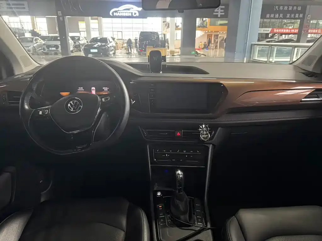 Volkswagen Tharu 2022 из CN, фото 3