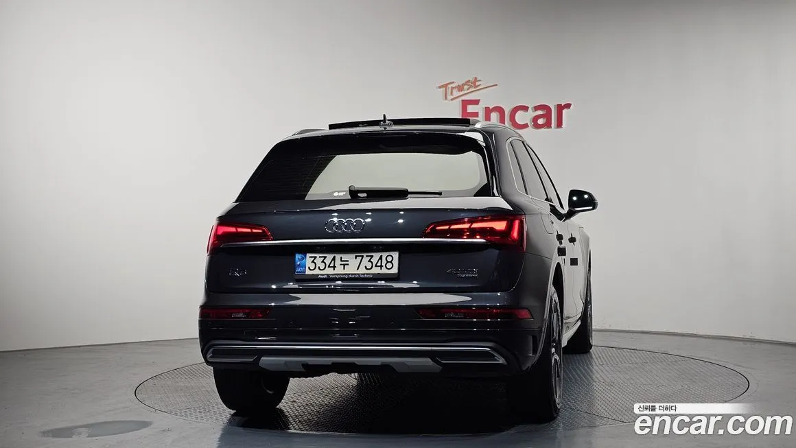 Audi Q5 — фото 4