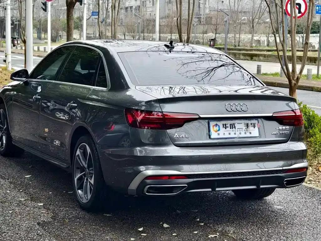 Audi A4L — фото 10