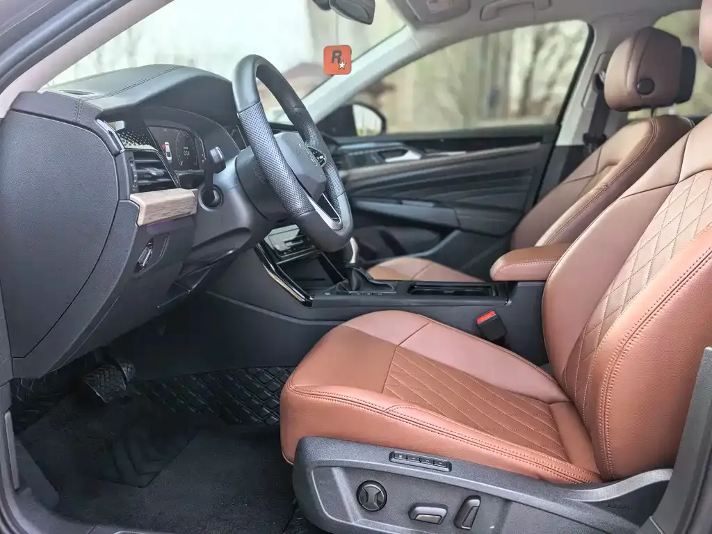 Volkswagen Passat — фото 5