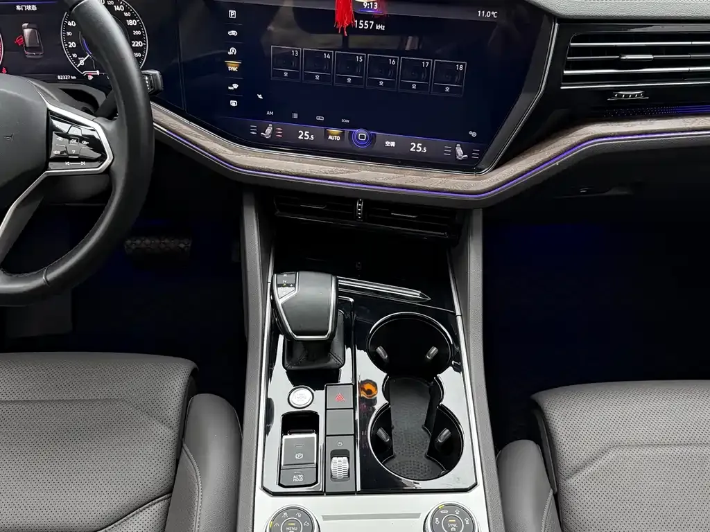 Volkswagen Touareg 2021 из CN, фото 10