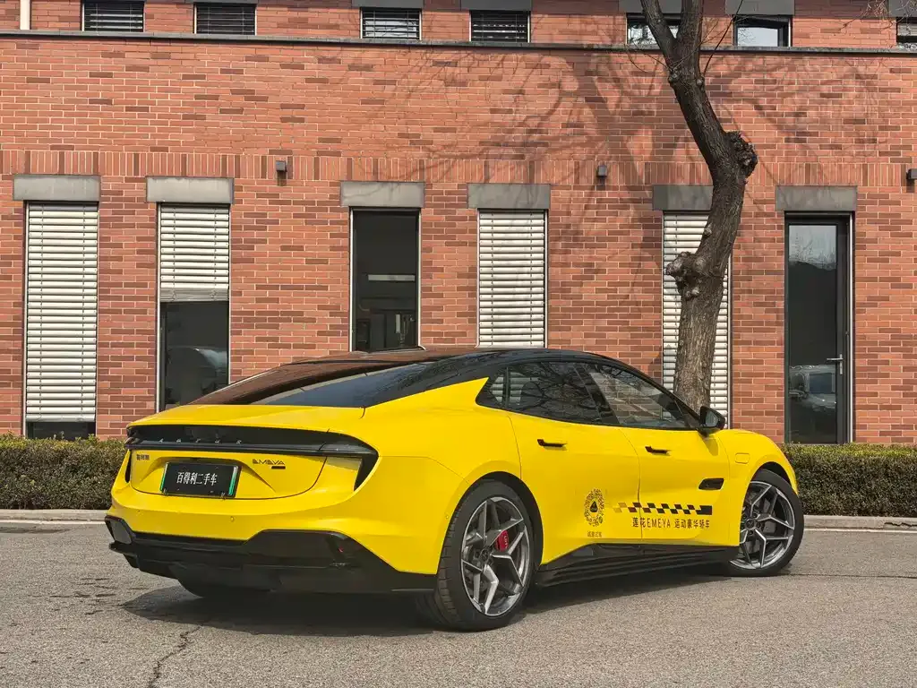 Lotus Emeya 2025 из CN, фото 3
