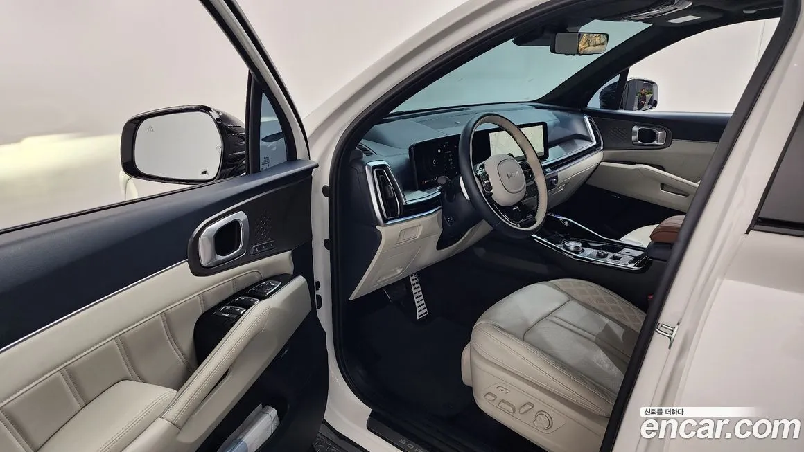 Kia Sorento — фото 10