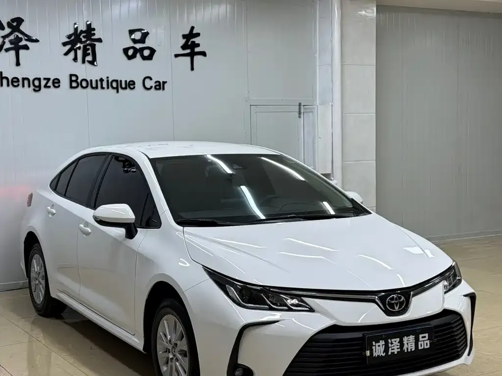 Toyota Corolla 2022 из CN, фото 3