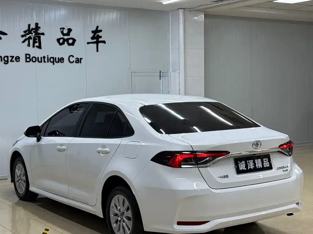 Toyota Corolla 2022 из CN, фото 10
