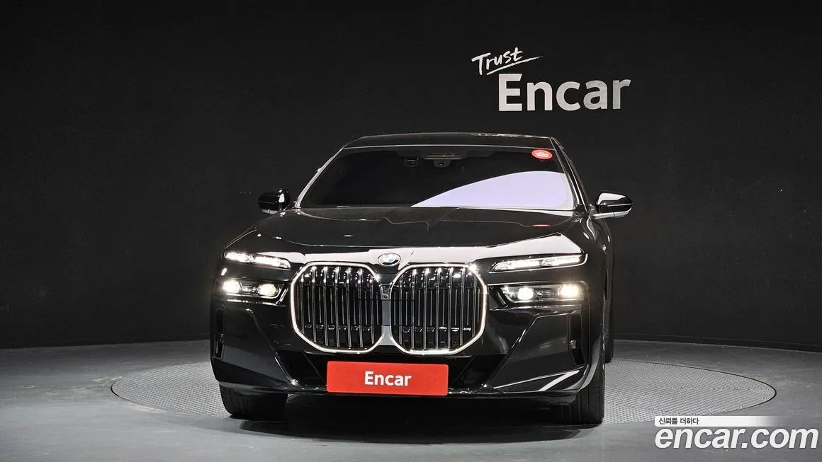 BMW 7-Series 2024 из KR, фото 8