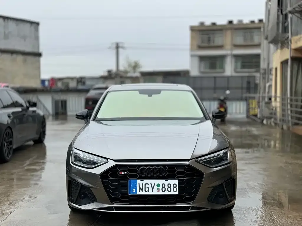Audi A4L 2022 из CN, фото 6