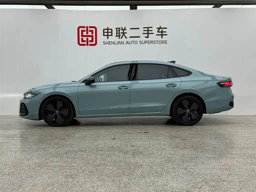 Volkswagen Passat 2024 из CN, фото 5
