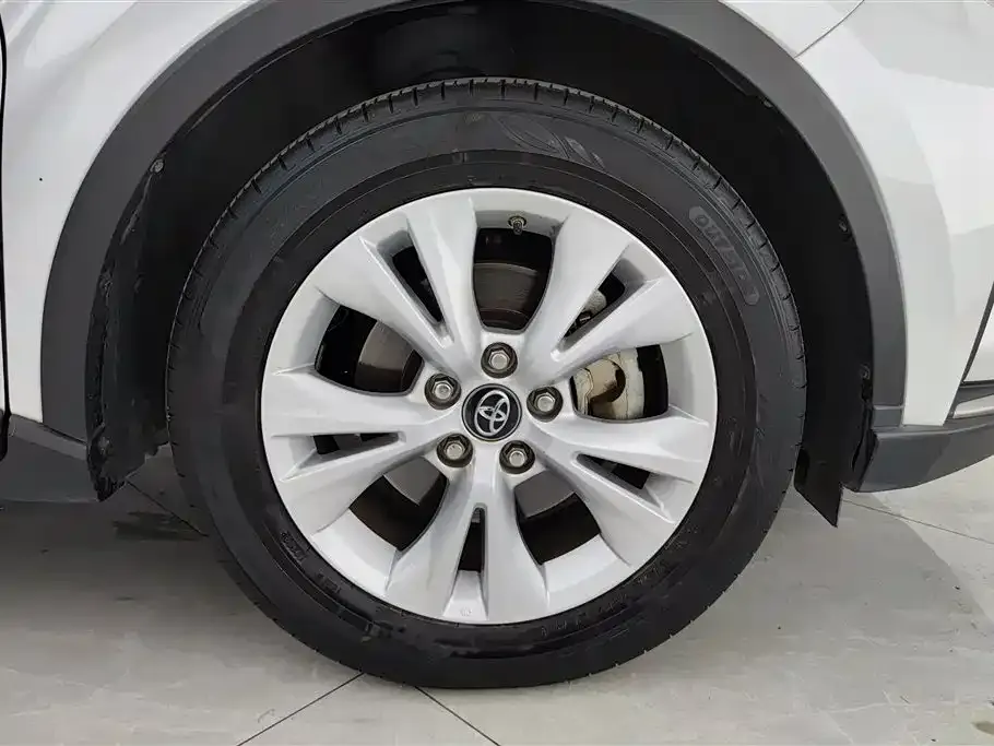 Toyota IZOA 2022 из CN, фото 6