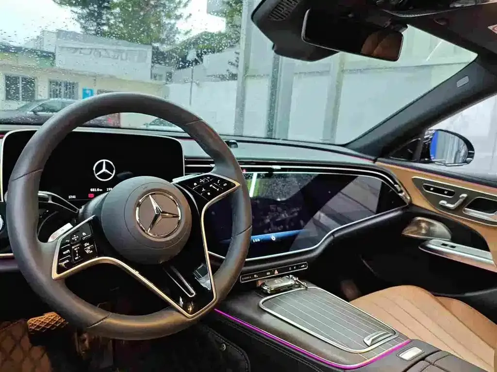 Mercedes-Benz E-Class 2025 из CN, фото 5