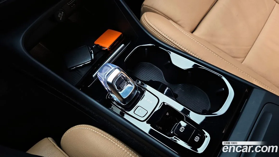 Volvo XC40 2022 из KR, фото 8