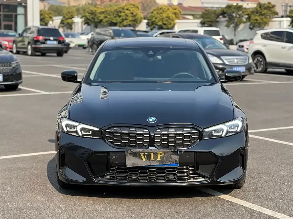 BMW 3 Series — фото 1