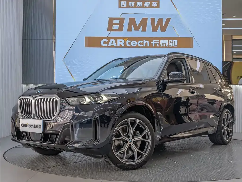 BMW X5 — фото 1