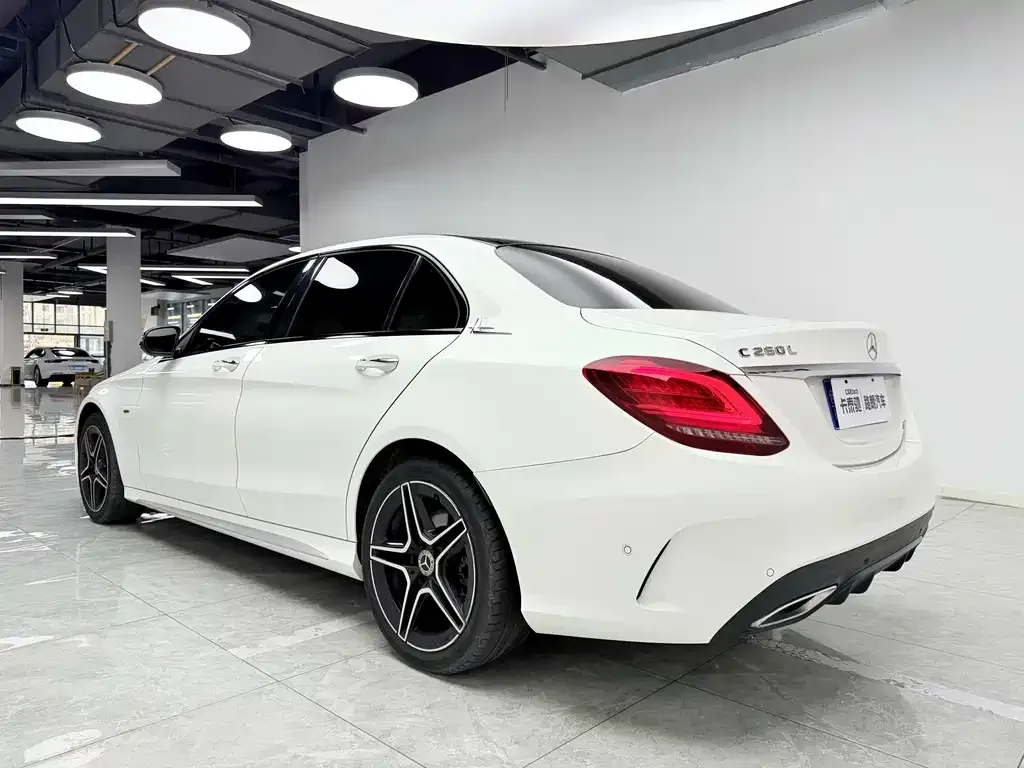 Mercedes-Benz C-Class — фото 5