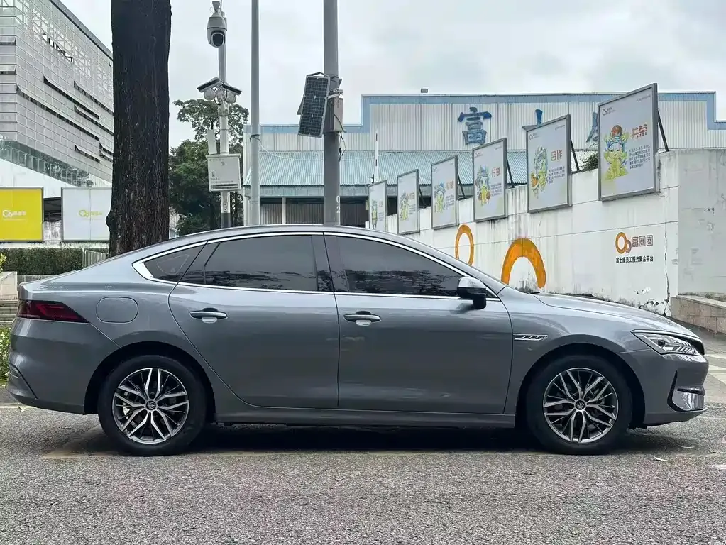 BYD Qin PLUS 2023 из CN, фото 7