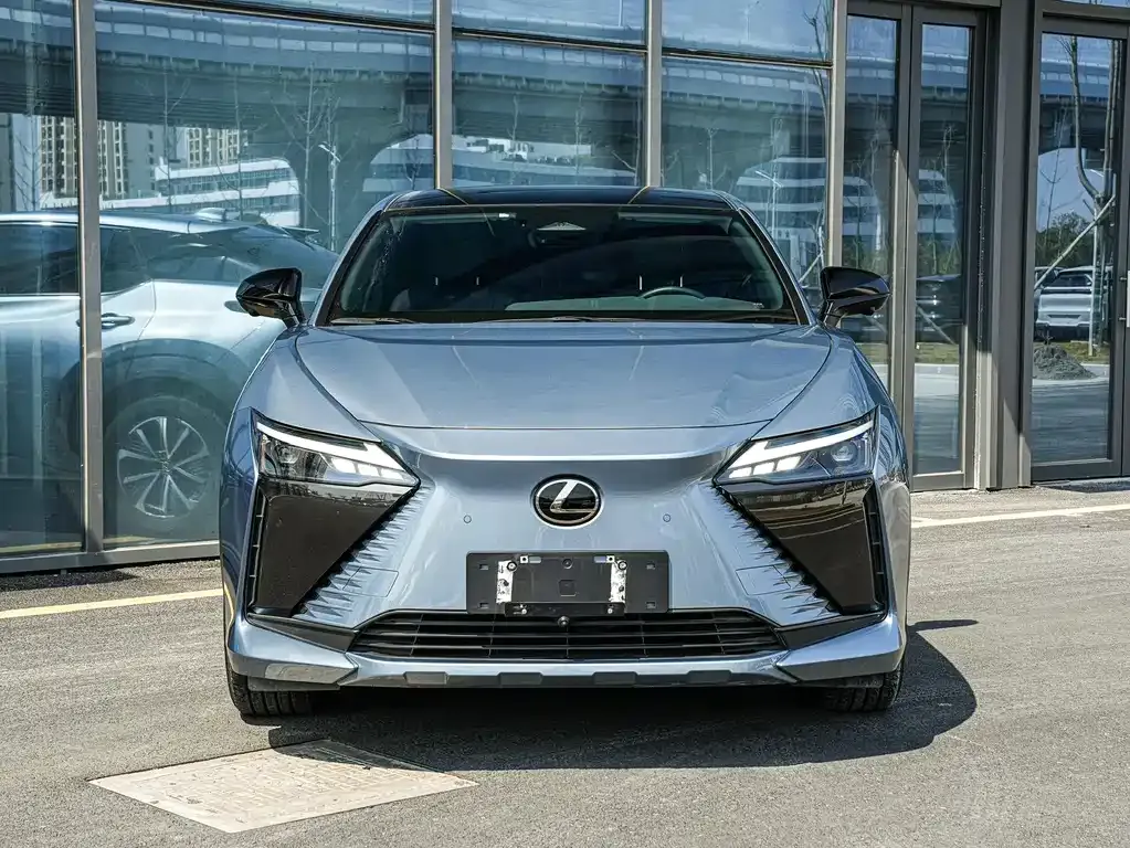 Lexus RZ — фото 9