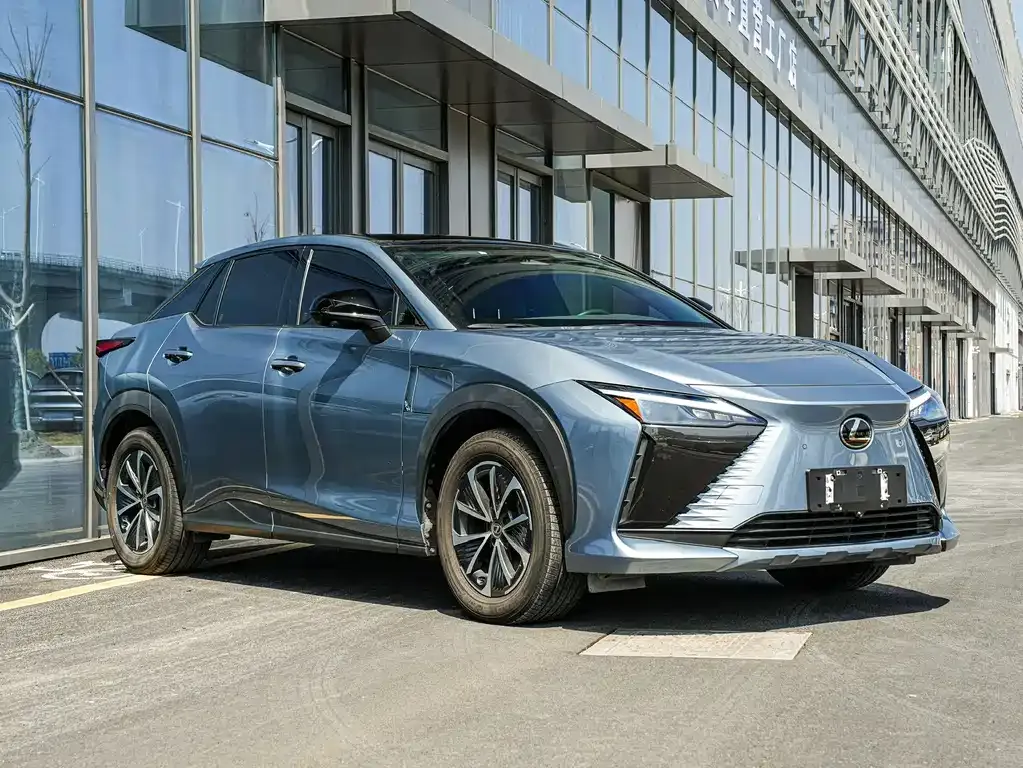 Lexus RZ — фото 5