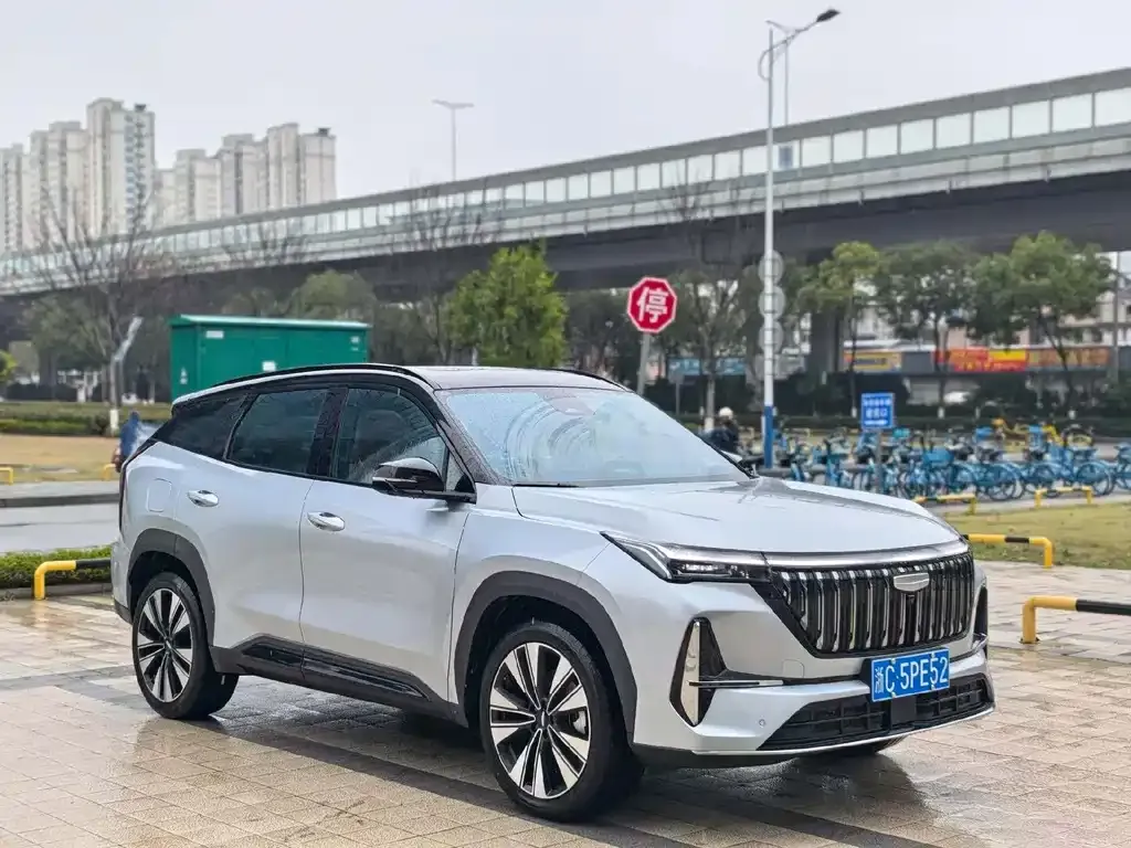 Geely Boyue L 2025 из CN, фото 3