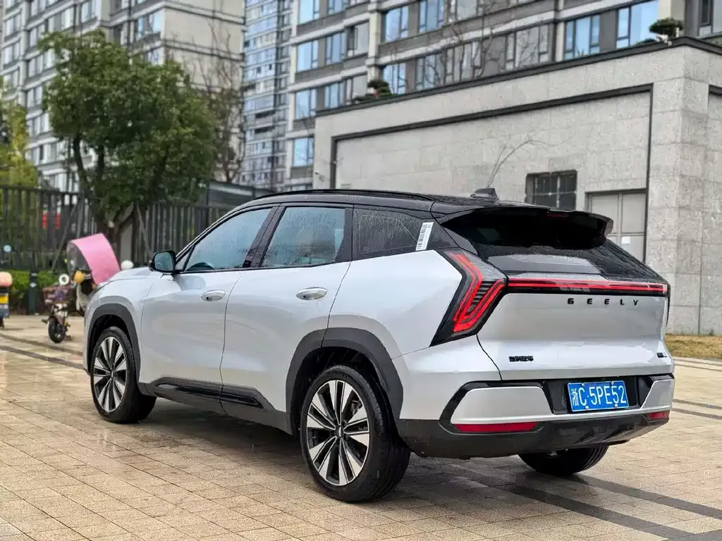 Geely Boyue L 2025 из CN, фото 7