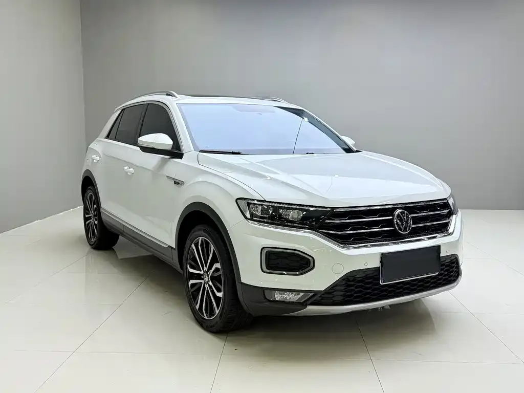 Volkswagen T-Roc — фото 2
