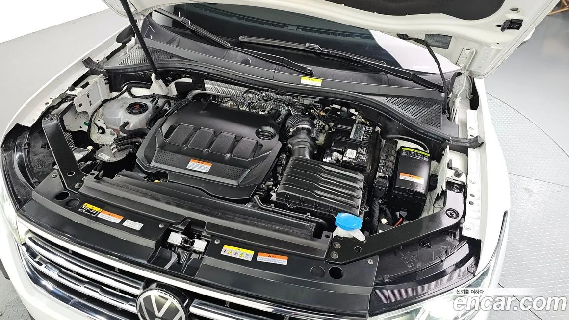 Volkswagen Tiguan 2023 из KR, фото 4