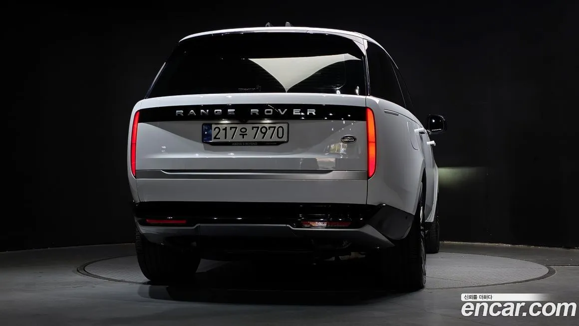 Land Rover Range Rover 2023 из KR, фото 2