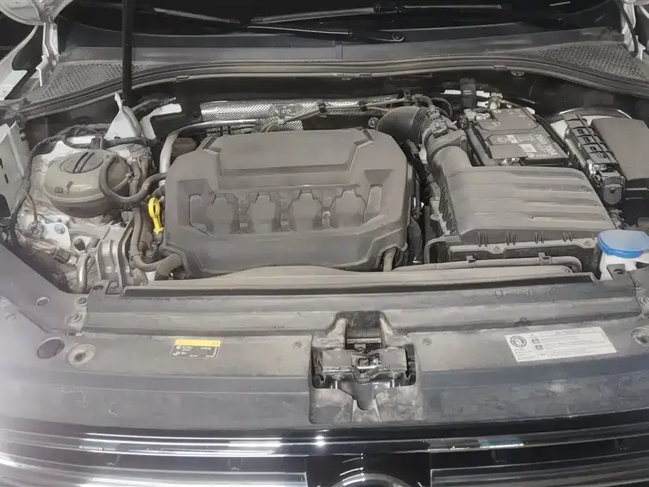 Volkswagen Tiguan L 2024 из CN, фото 8