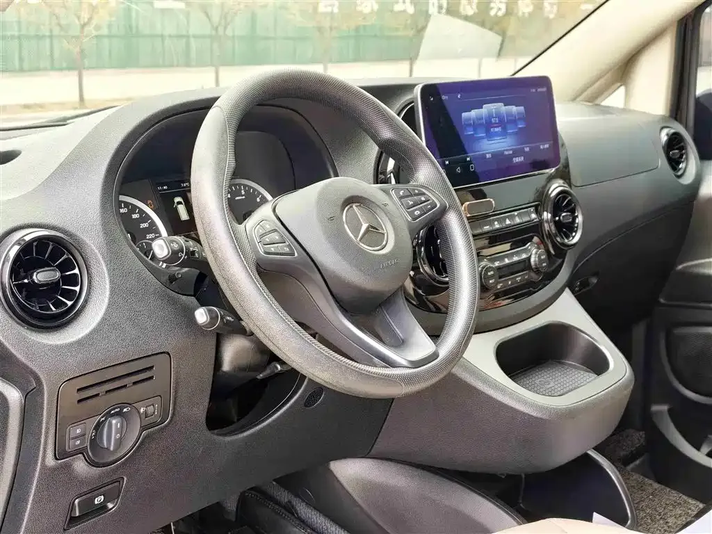 Mercedes-Benz Vito — фото 2
