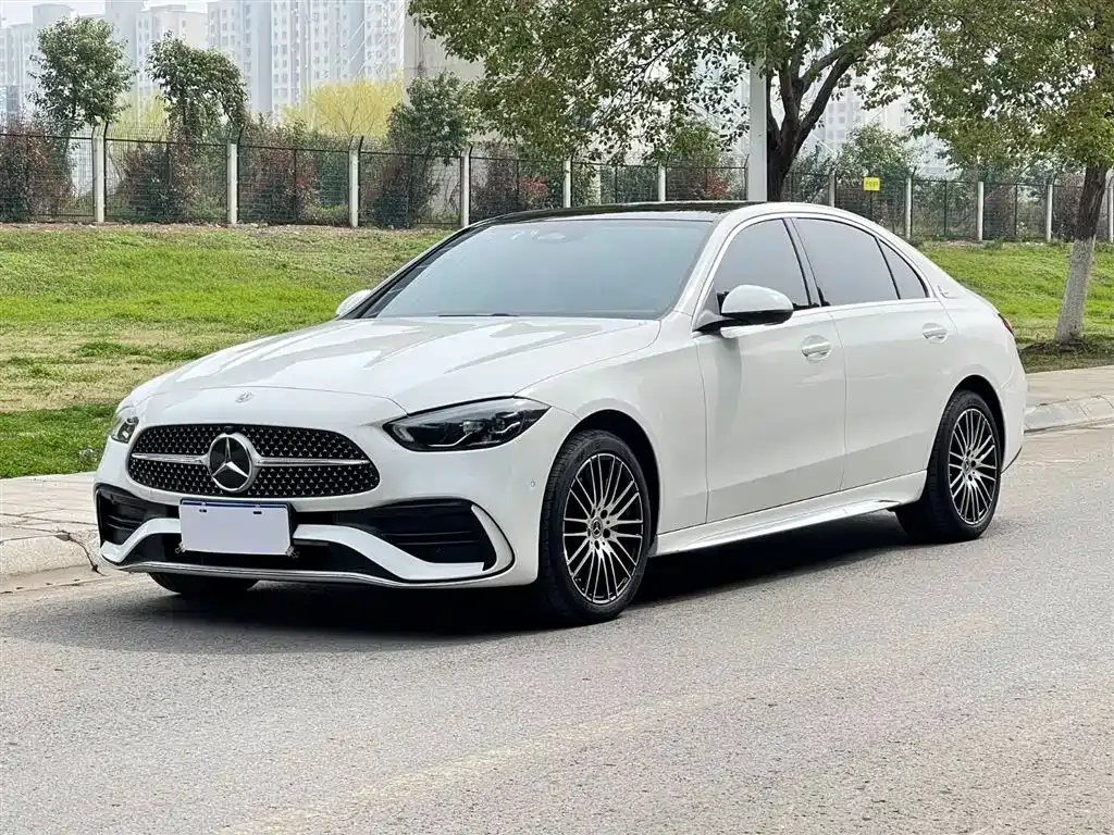 Mercedes-Benz C-Class — фото 10