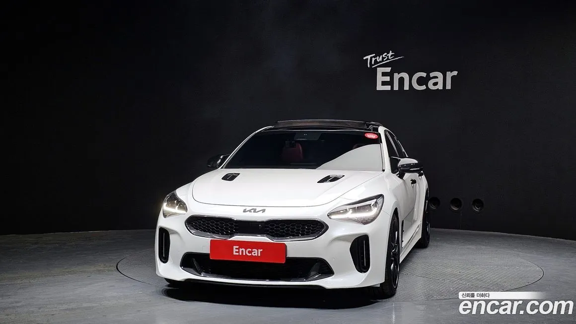 Kia Stinger 2021 из KR, фото 2