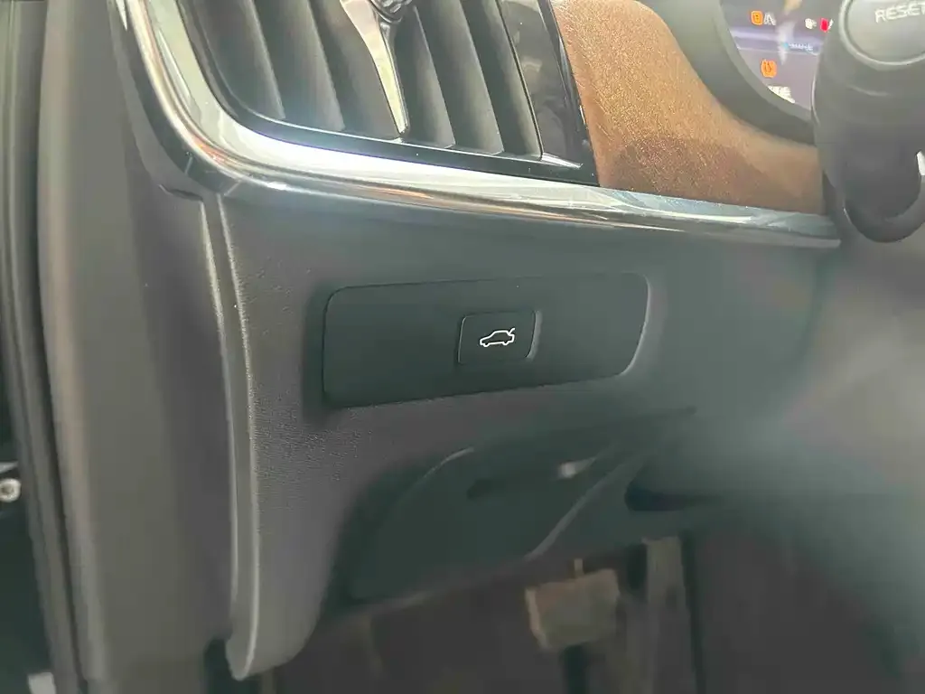 Volvo S90 2024 из CN, фото 4