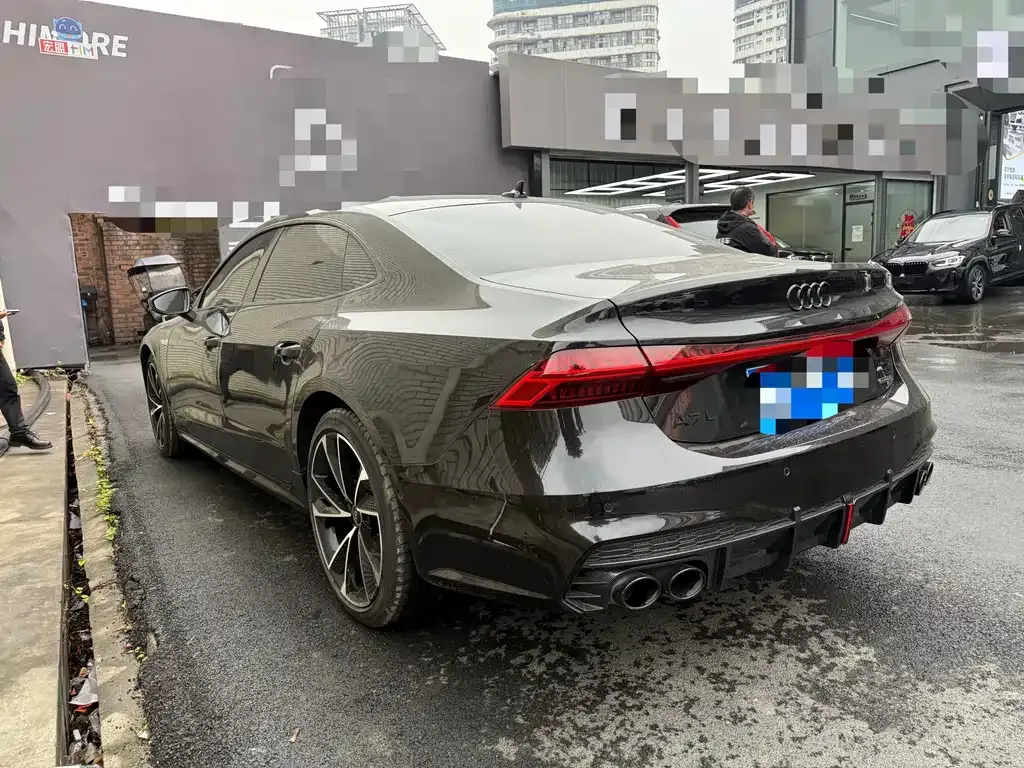 Audi A7L 2022 из CN, фото 5