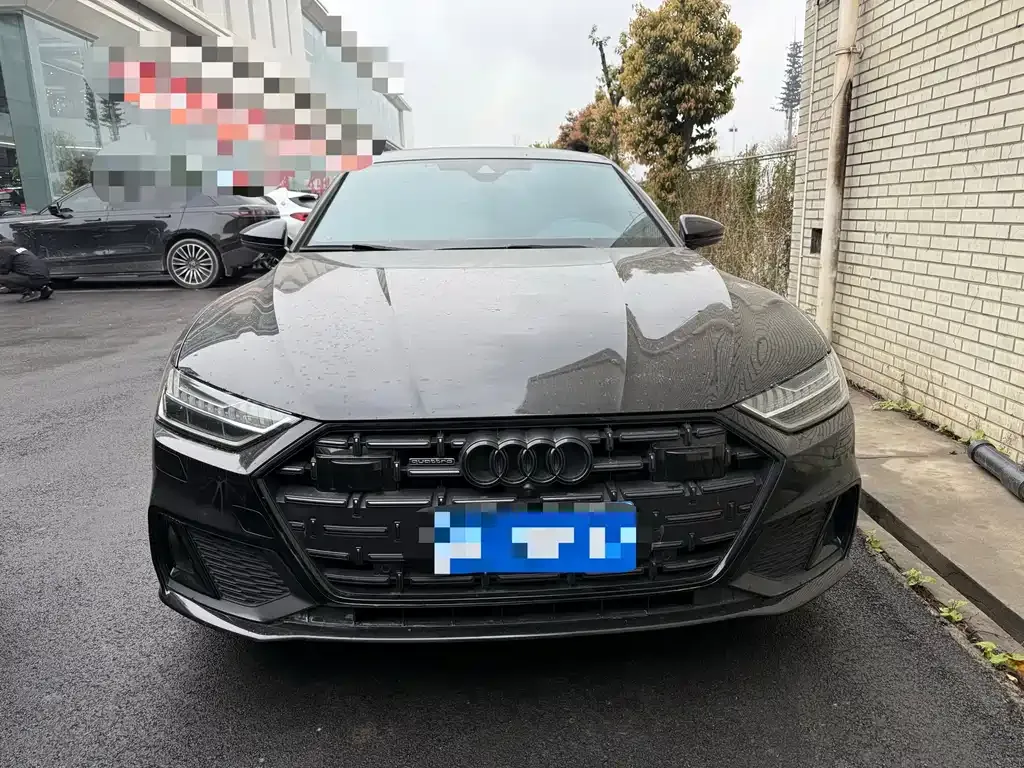 Audi A7L 2022 из CN, фото 8