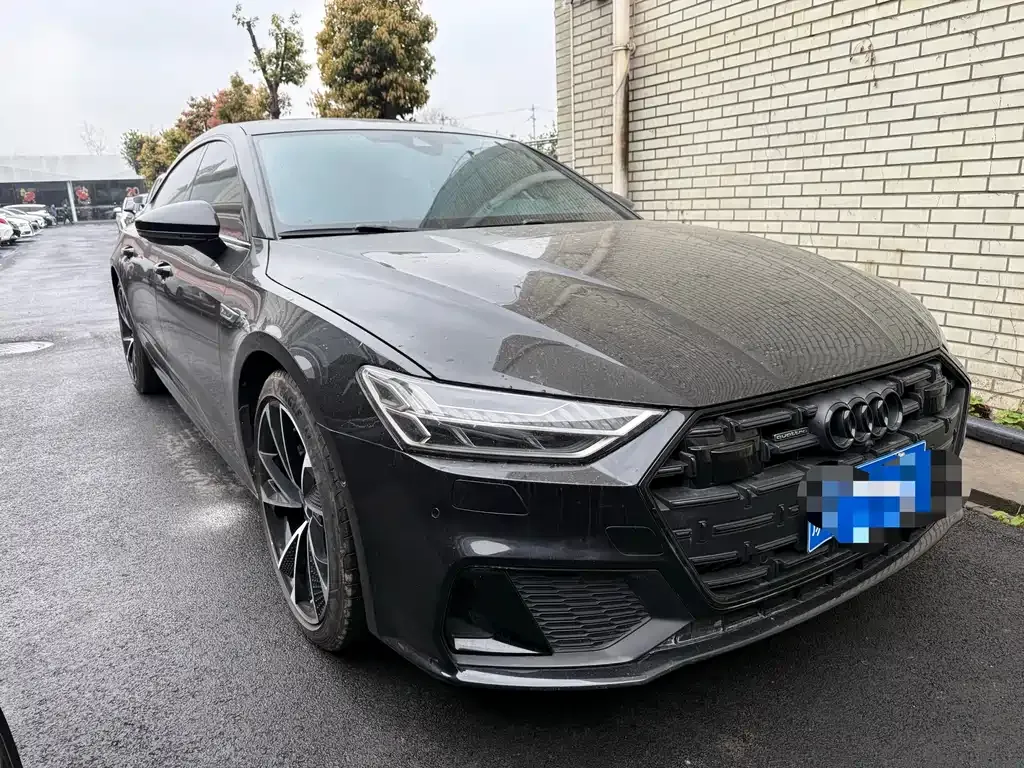 Audi A7L 2022 из CN, фото 10