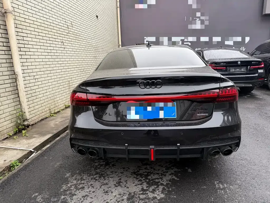 Audi A7L 2022 из CN, фото 9