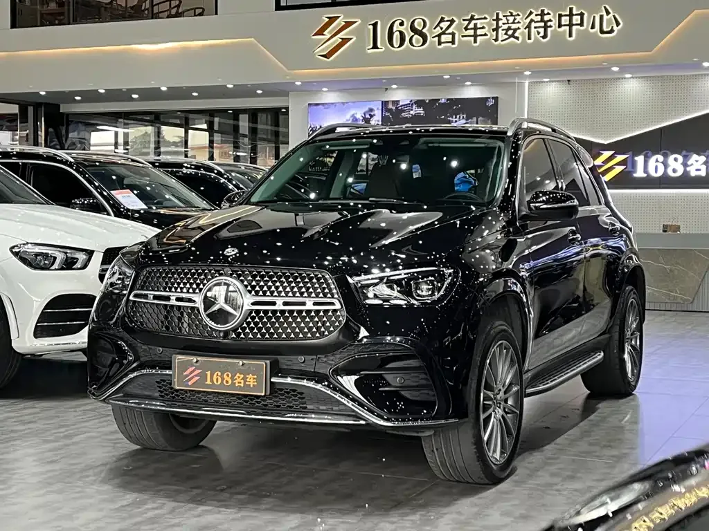Mercedes-Benz GLE — фото 1