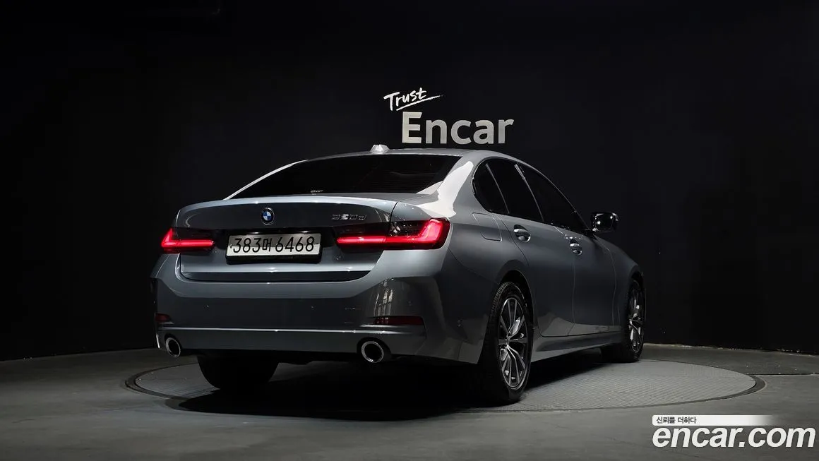 BMW 3-Series 2023 из KR, фото 5