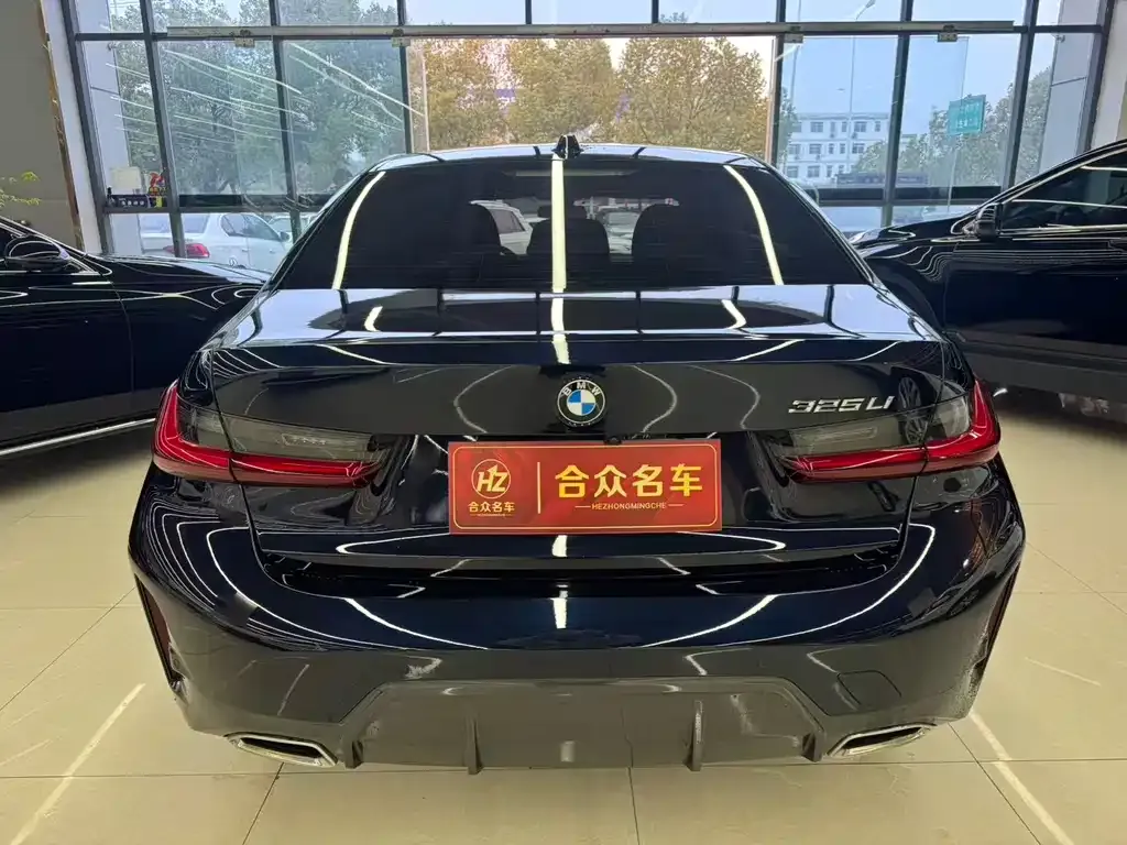 BMW 3 Series 2023 из CN, фото 9