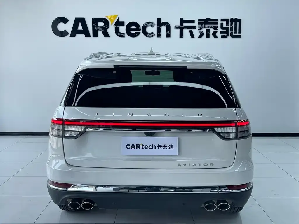 Lincoln Aviator 2021 из CN, фото 2