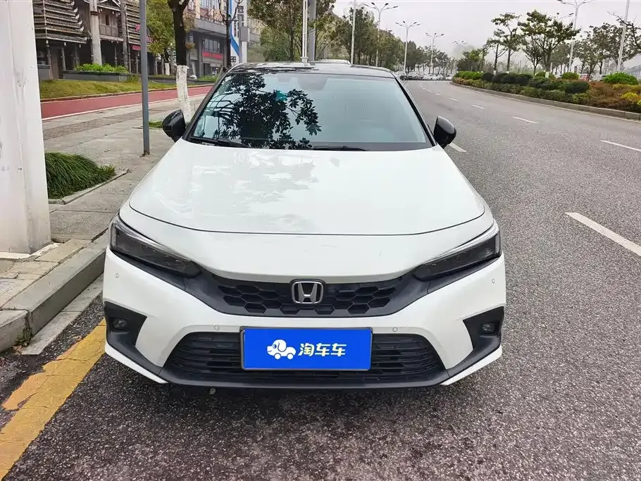 Honda Civic — фото 10
