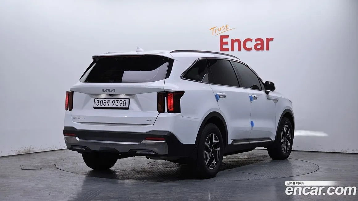 Kia Sorento — фото 9