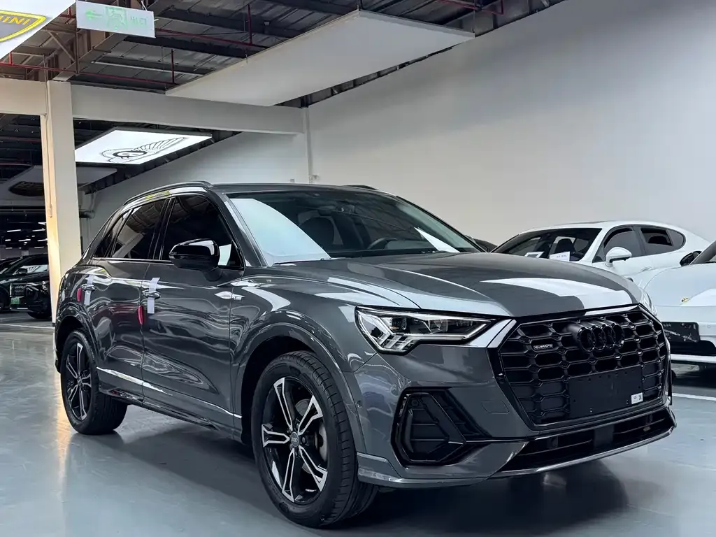 Audi Q3 2021 из CN, фото 10